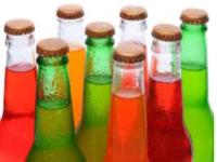 新研究：玻璃瓶装饮料微塑料含量高于塑料瓶