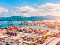 《政治经济学》课程